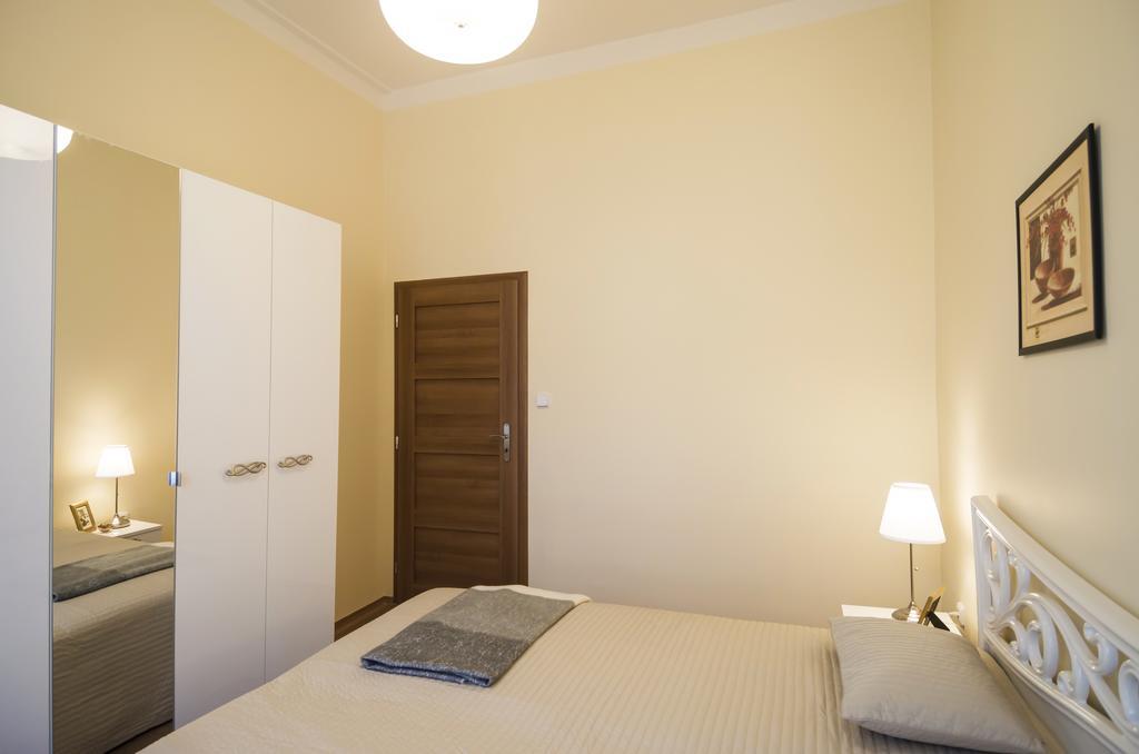Apartment Za Poricskou Branou Prague Ngoại thất bức ảnh